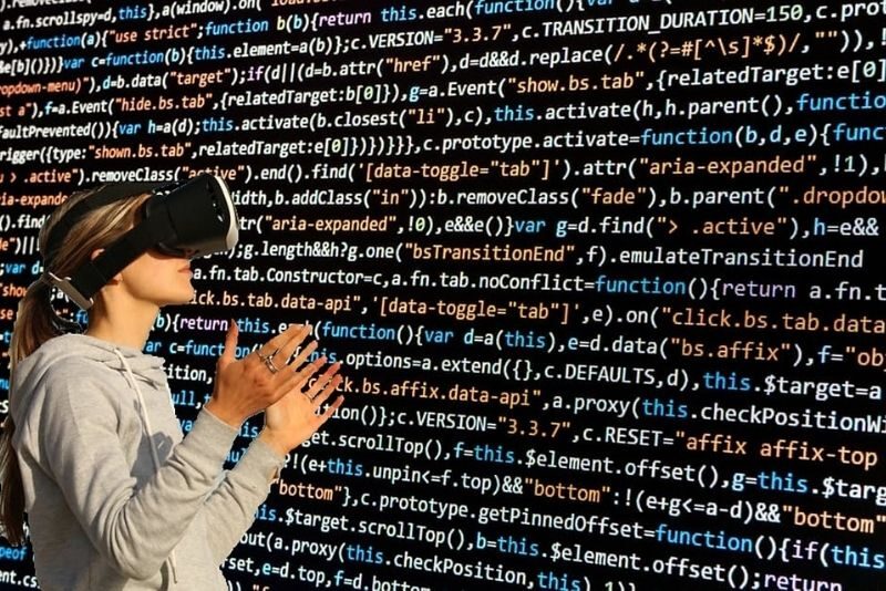 KROZ ONLINE PUSTINJU I PRAŠUMU (trilogija) – 2. dio: Digitaliziraj me! alt=""